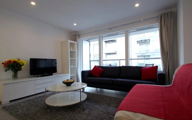 Dance Square Apartments By Thesqua.Re
