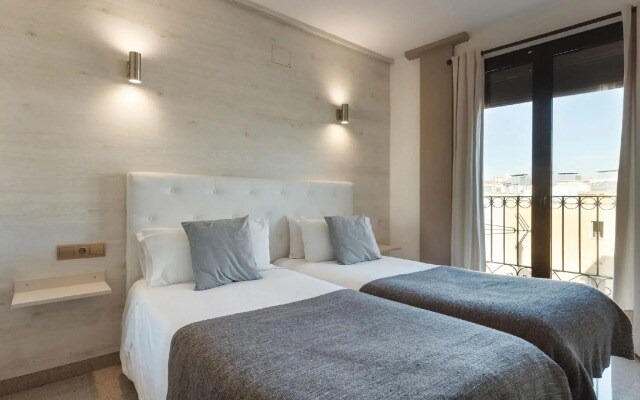 Apartments Ramblas 108