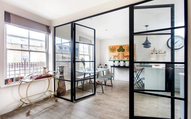 Quirky 2BR flat with terrace, near Shoreditch!