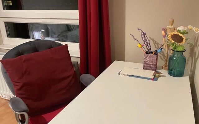 Cosy 1-bed Flat, Family Friendly, Free Parking