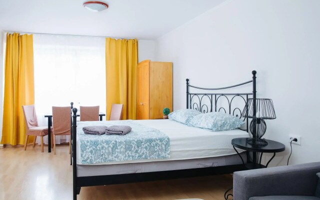 BestFlat24 (БэстФлэт24) на улице Докучаев переулок 2