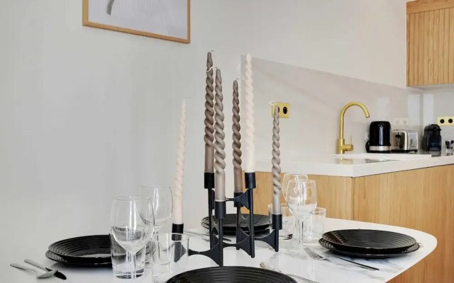 Modern Apartement Center of Paris Montmartre