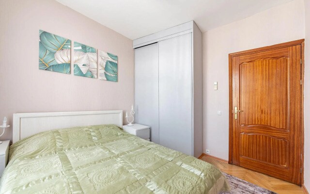ApartLux (АпартЛюкс) на Зубовском