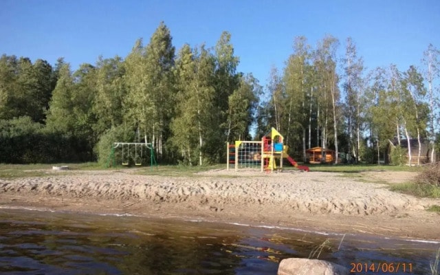 Tõhela Järve Puhkeküla