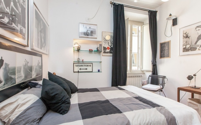 Rental in Rome Lungaretta Apartment