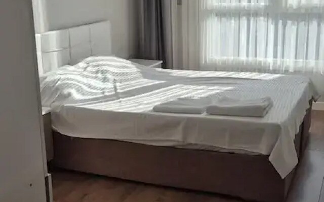 Lux Residence 2 Rooms 1 Saloon