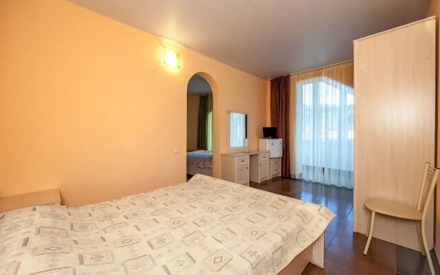 Hotel Mayak