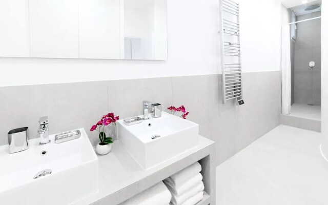 Luxury 4 Bedrooms Opera I by Livinparis