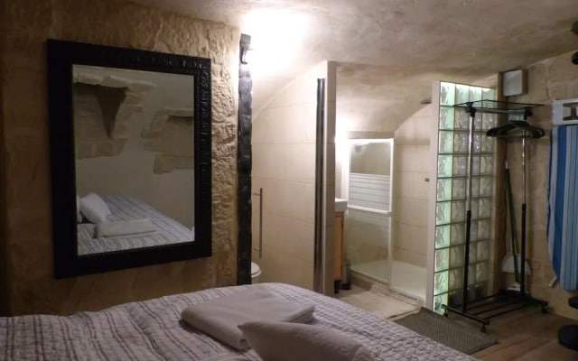 onefinestay – Notre Dame - Ile Saint-Louis private homes