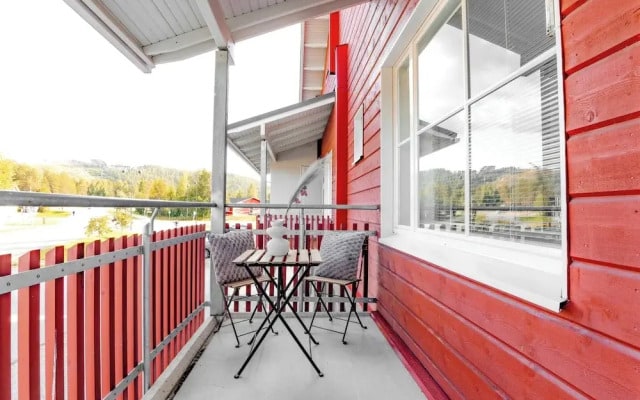 Modern 1BR Apartment next to Ski Slopes