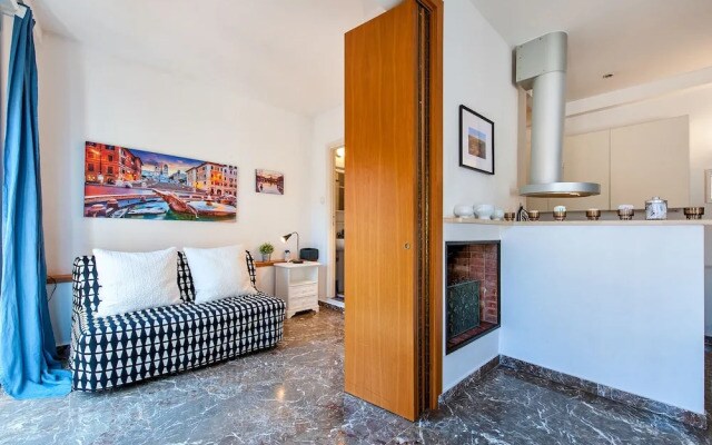 Spanish Steps Apartment