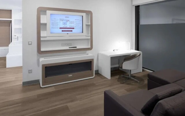 Yotel Istanbul Airport Landside, City Entrance