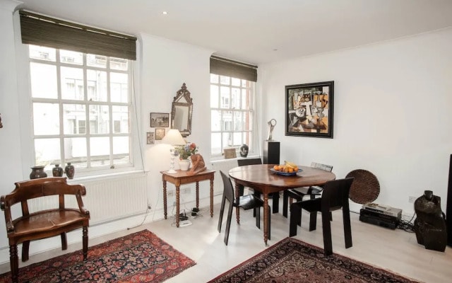 Veeve - Bright Belgravia