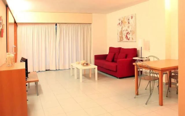 Yays Sagrera Boutique Apartments