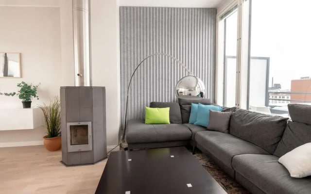2ndhomes Stunning Penthouse with Sauna