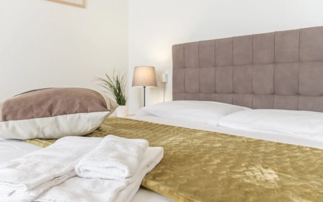 Riva Palace Apartments by Wonderful Italy