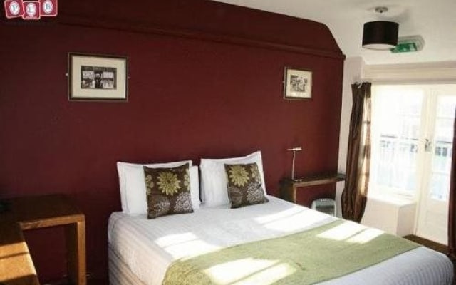 The Dukeries Lodge