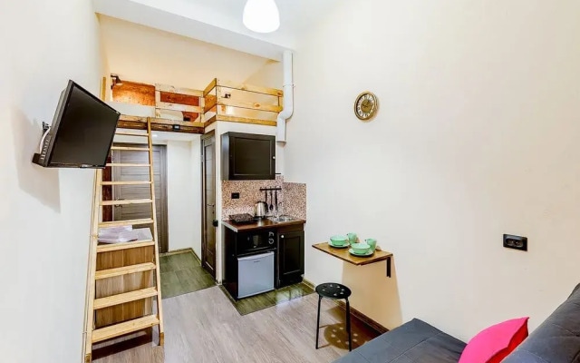 Piter Palace Emerald Apartments