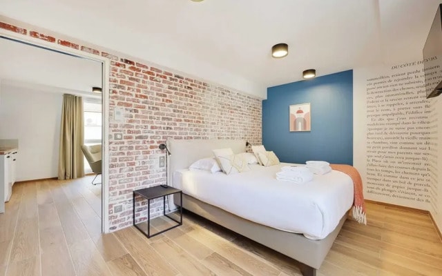 Elegant Apartment With Terrace - 1br/4p- Vanves