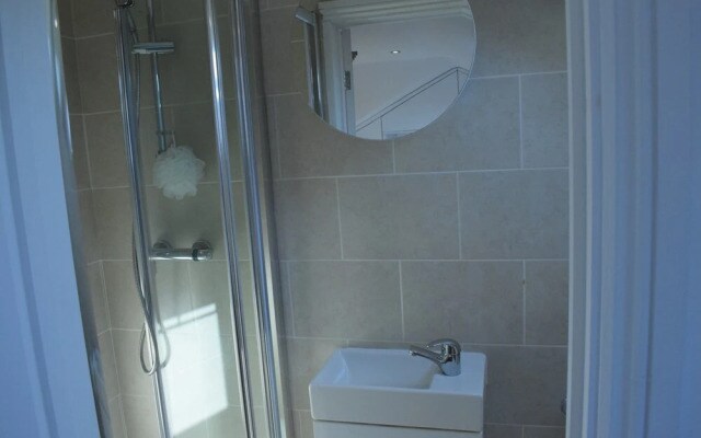 1 Bedroom Townhouse in Stratford