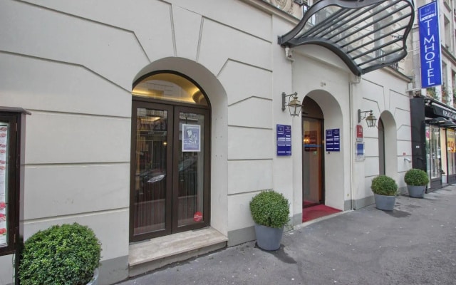 hotelImage