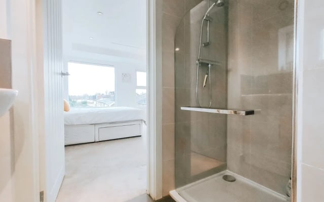 The Isabella Studio by Richmond Park