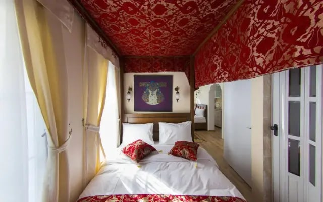 Ahsen Suites