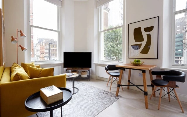 Deluxe 1BR in West End by Sonder