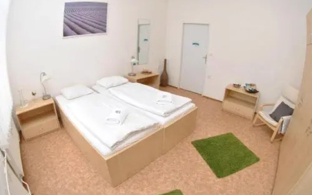 7 NIGHTS Apartments Dominikánské námestí