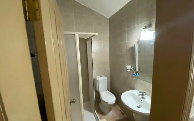 Larin Otel