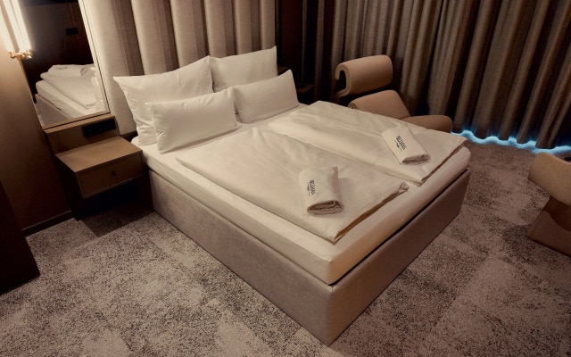 Bellman Hotel