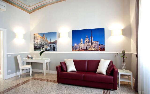 Daplace - La Mongolfiera Rooms in Navona