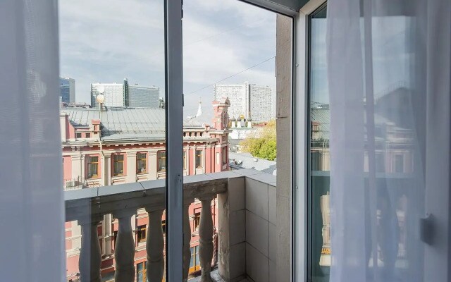 GMApartments (ДжиЭмАпартментс) на улице Старый Арбат 45/24