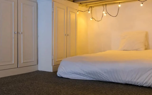 Sunny Dussoubs I Unique 1-br Loft in Montorgueil