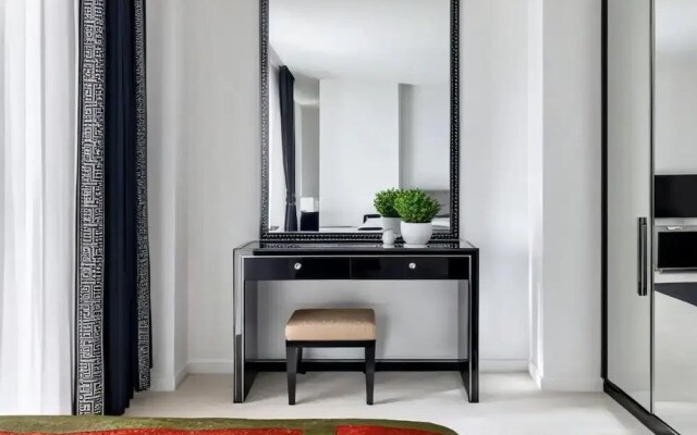 Luxury City View Apartment in London