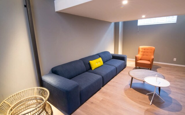 Apartments De Hallen