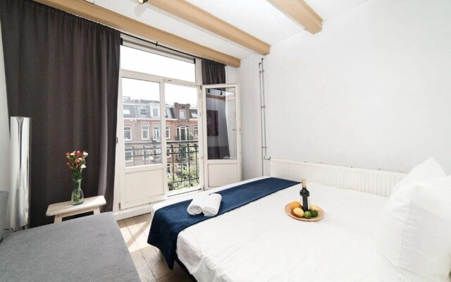 Zeeburg Flower Apartment