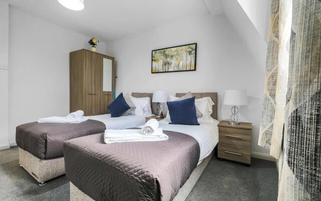 Kensington Olympia Relaxing 2 Bedrm Apt