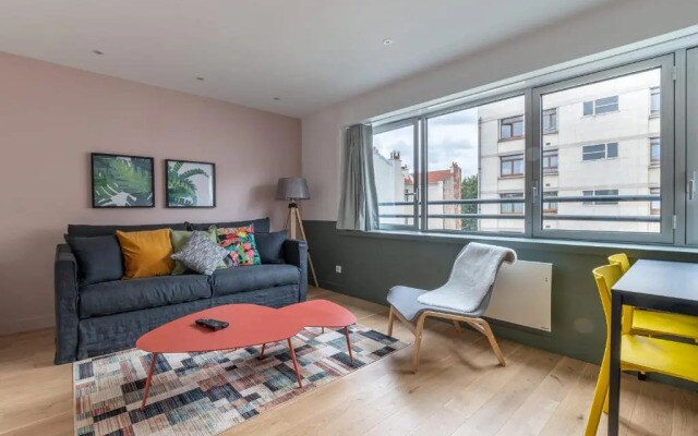GuestReady - Bright Apt for 4 Issey-Les-Moulienaux