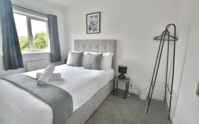 Victoriadock-3bedrooms-1bathroom-wifi-parking