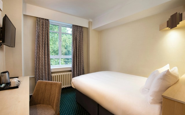 Tavistock Hotel