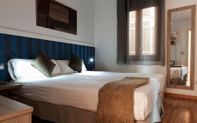 MH Apartments Liceo