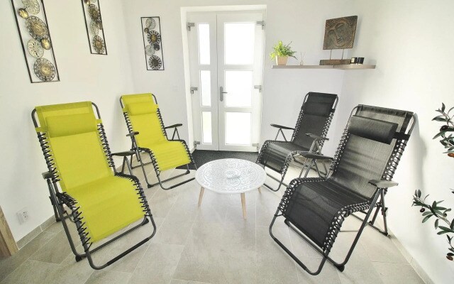 Apartman Troll