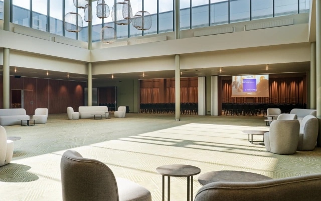 Отель Radisson Blu Lietuva