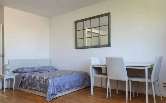 Bright 1 Bedroom Apartment in Between Fulham and Chelsea