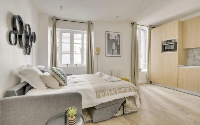 152 Suite Sylvie Superb Studio PMR Paris