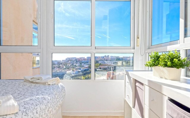 Sunrise Apartment 924
