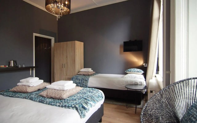 Flower Market Hotel