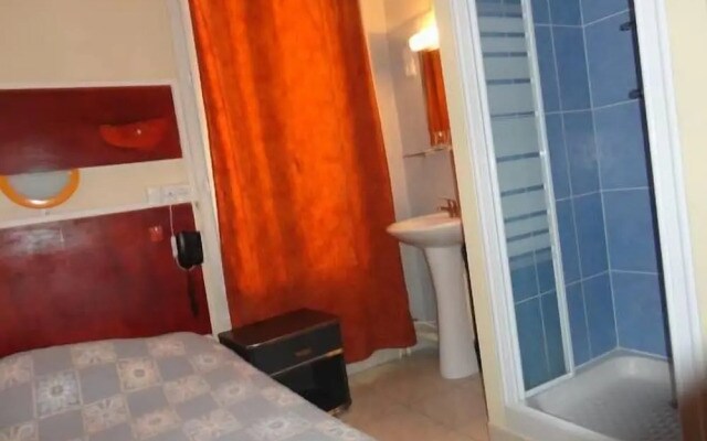 Hotel Santana