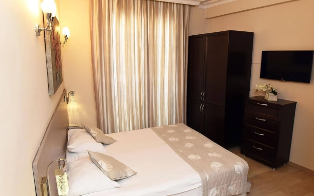 Marine House Boutique Hotel